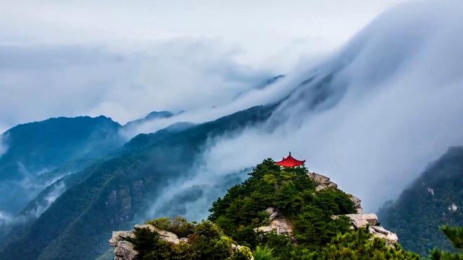 NG体育官网app中国十大名山排行！泰山第一珠峰仅排第五快来看看具体排名！(图4)